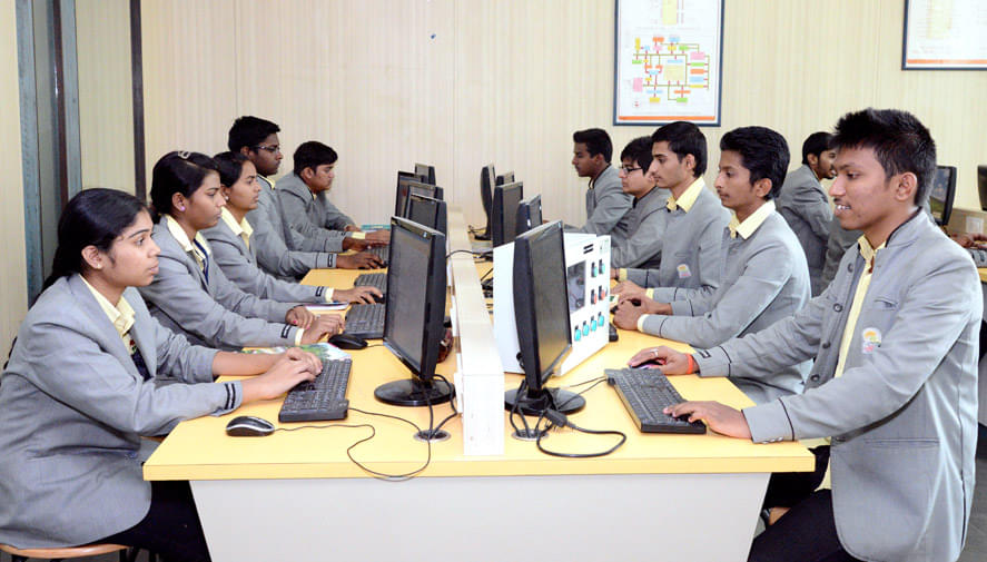 Sandip Polytechnic Nashik Laboratory (Computer Department) photo 6